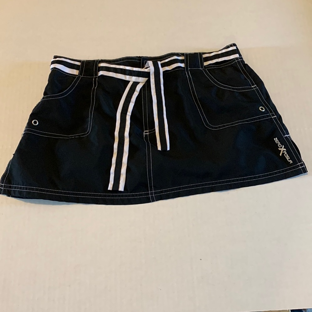 ZeroXposur size 10 polyester belted swim bottom